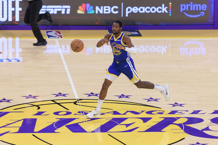 天天盈球app-勇士新星科尔不会用，全联盟争着要，成香饽饽，搞不好换队变强|湖人|加福德|里奇·保罗|库明加|洛杉矶湖人队_新浪体育_新浪新闻